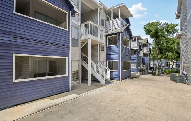 1 bed, 1 bath, 550 sqft, $1,250, Unit 236