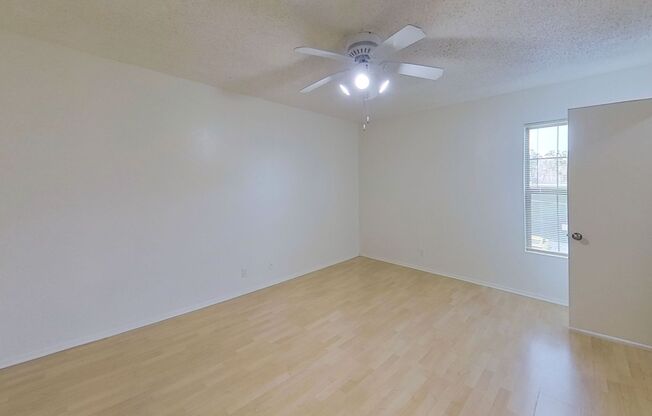 1 bed, 1 bath, 650 sqft, $1,289, Unit SUX-317