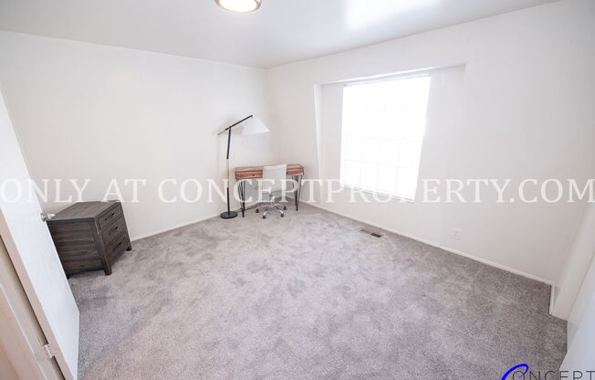 2 beds, 1.5 baths, 1,040 sqft, $1,499, Unit 10