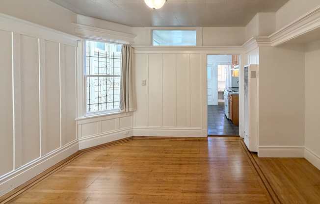1227 MASONIC AVE