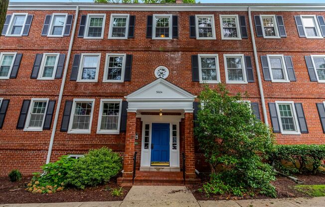 2 Bedroom 2 Bathroom Condo Available for Rent