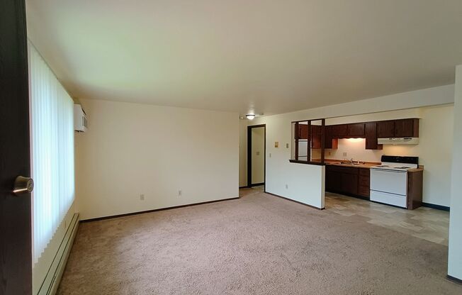 1 bed, 1 bath, 820 sqft, $939