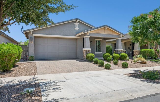 Beautiful newer-build home located in the highly desirable East Mesa area in Eastmark. - 55+ Community