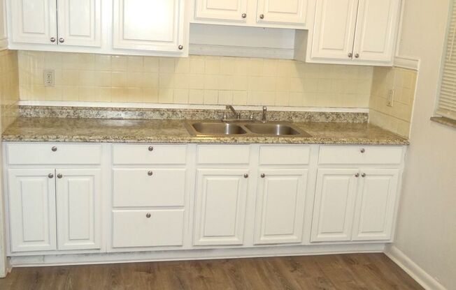 3 Bedroom, 1 bath home - Just renovated