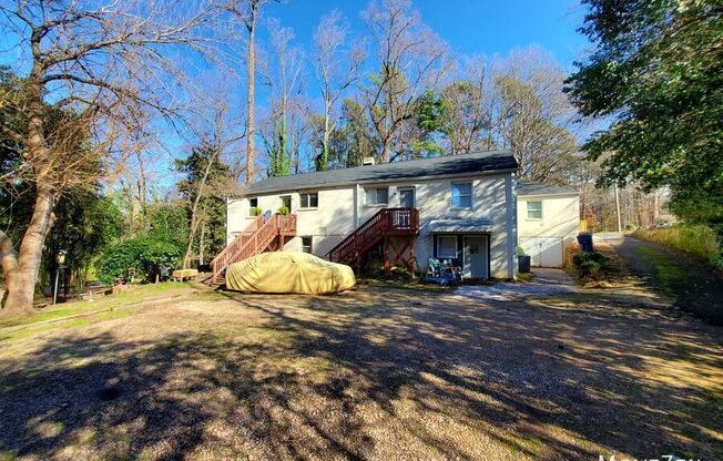 407 GARDNER ST