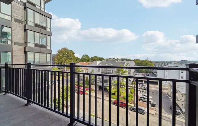 2 beds, 2 baths, 1,093 sqft, $3,005, Unit 200
