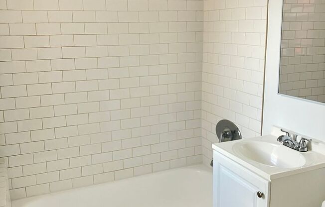 1 bed, 1 bath, $1,799, Unit 402