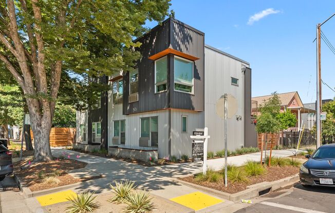 216 13th Street/1221 C Street