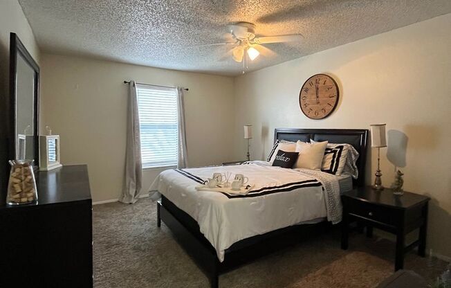 1 bed, 1 bath, 739 sqft, $820, Unit 107