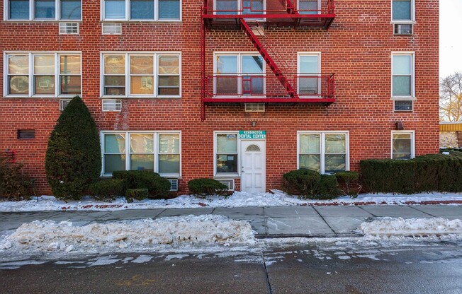 207 OCEAN PKWY
