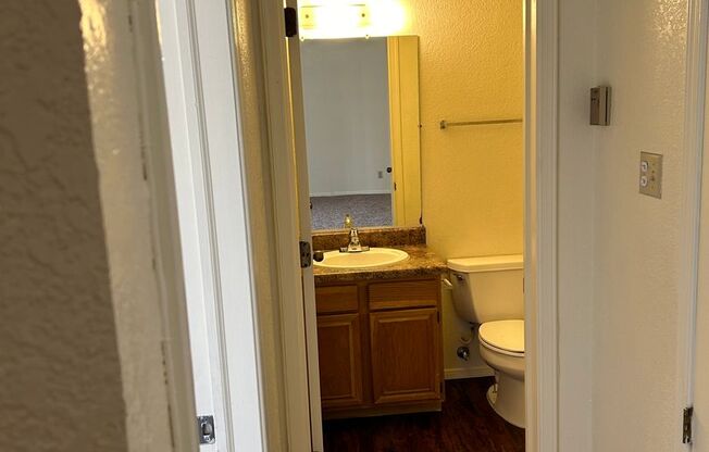 1 bed, 1 bath, 758 sqft, $825