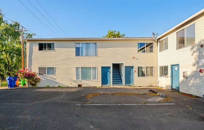 MF 38 - N Oswego Apts