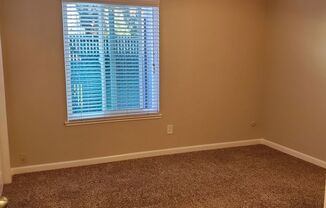 1 bed, 1 bath, 575 sqft, $1,420, Unit 68