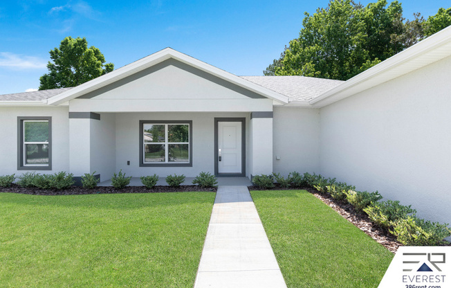 17 PRESTWICK LN