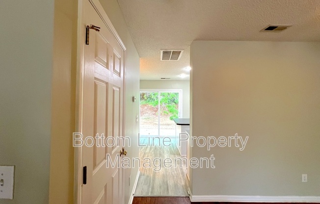 13656 MEADE GLN CT