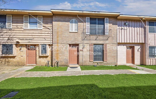 3006 FALK CT