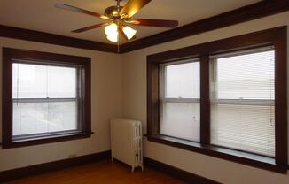1 bed, 1 bath, 620 sqft, $950, Unit 302