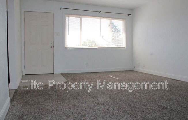 1502 N LACROSSE AVE