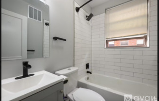 236 W WALNUT LN