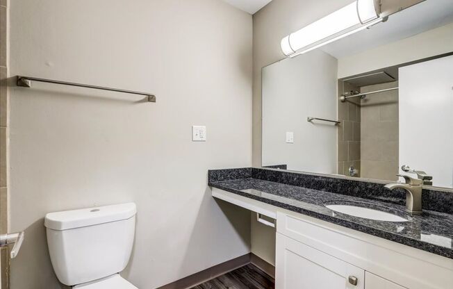 3 beds, 1.5 baths, 1,050 sqft, $1,730, Unit 4586-3