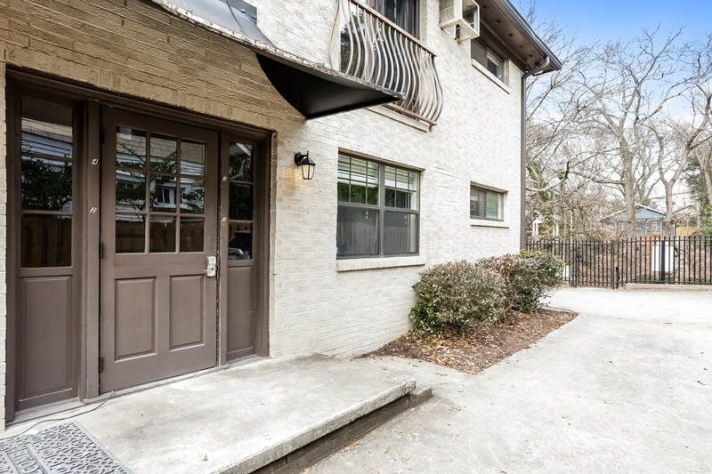755 Saint Charles Avenue Northeast - 05