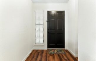 Beautiful 3 bedroom home in Green Leaf/Arlington - Zoned to Mansfield ISD