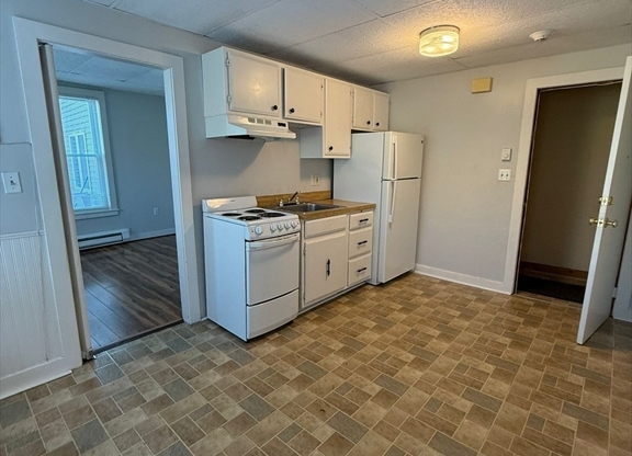 1 bed, 1 bath, $1,500, Unit 4