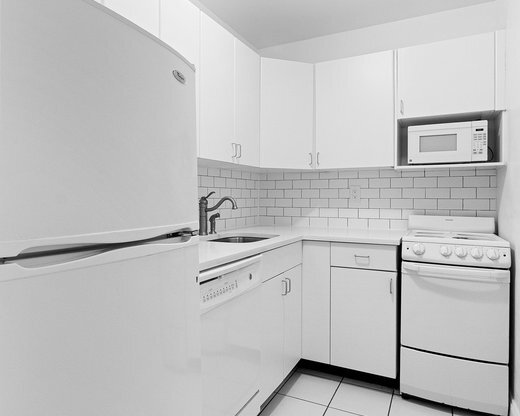 1 bed, 1 bath, $3,750, Unit 4F