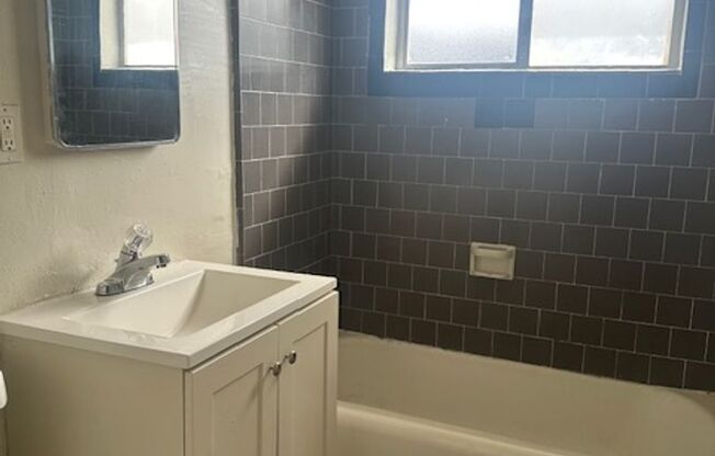 202 Eye St. -Apartment