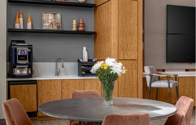 NORA High-End Apartments in Orlando, FL