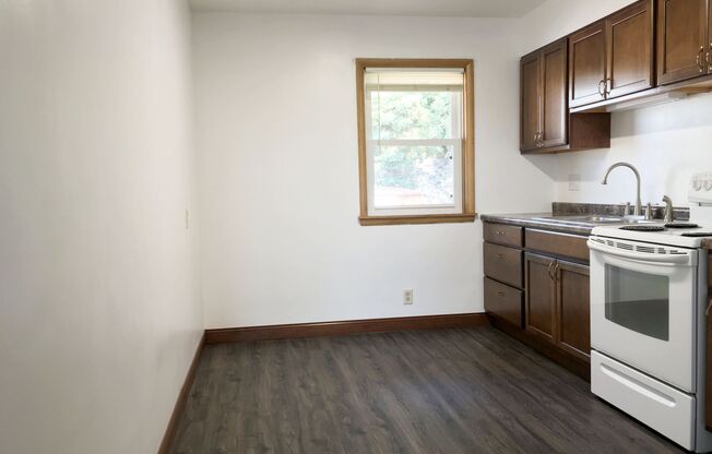 509 11th Avenue NE 4-Plex in Residential Neighborhood