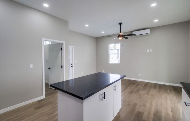 2 beds, 2 baths, 836 sqft, $2,995, Unit 4745-3