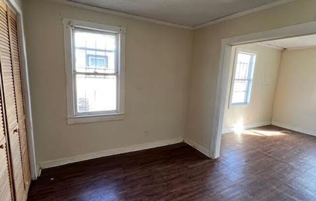 2 beds, 1 bath, $1,150