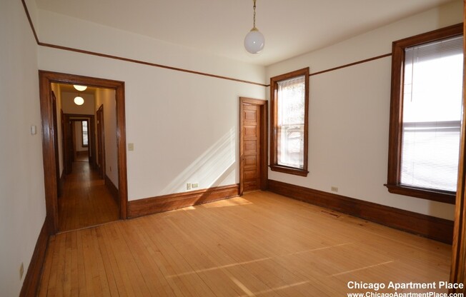 2214 N Kenmore Ave, Chicago IL 1