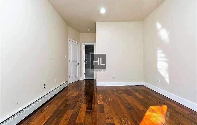 1860 PROSPECT PL