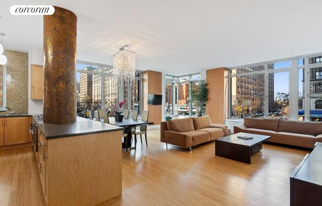 545 W 110 ST
