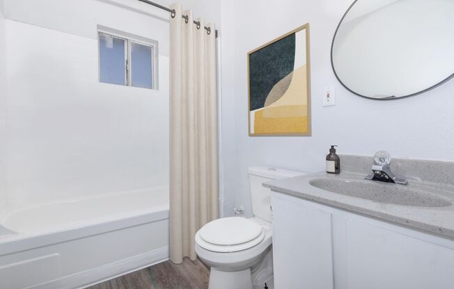 1 bed, 1 bath, 680 sqft, $1,050, Unit 123