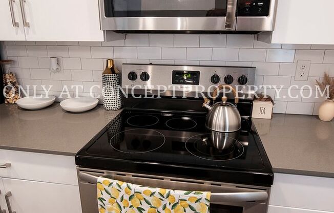 3 beds, 2 baths, 1,775 sqft, $2,425, Unit 01