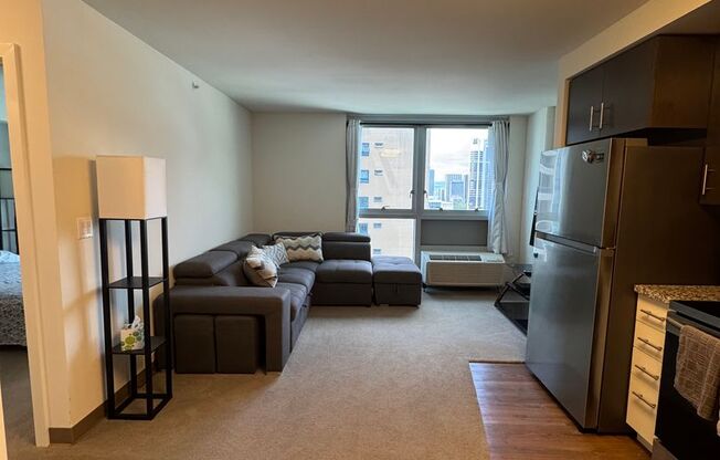 1 bed, 1 bath, $2,500, Unit UNIT # 2103