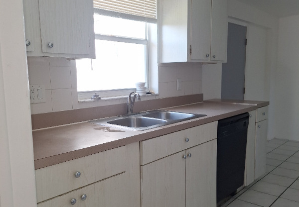 5117 BEACON HL