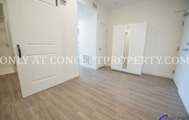 Studio, 1 bath, 400 sqft, $1,449, Unit 203