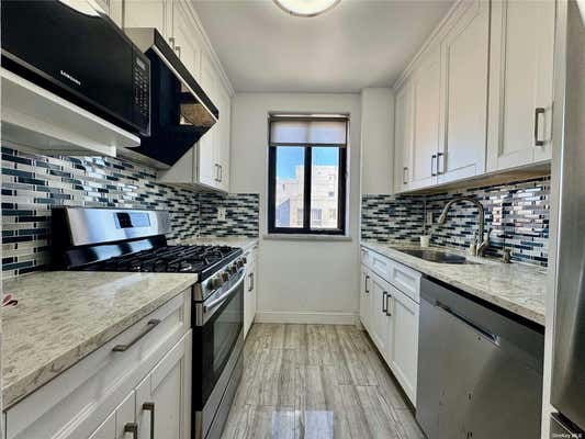 2 beds, 2 baths, 835 sqft, $3,500, Unit 11A