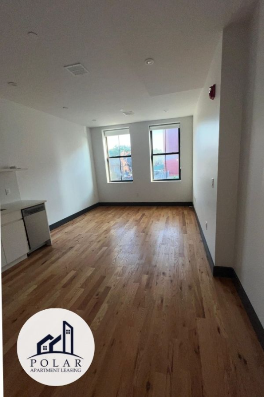568 COMMUNIPAW AVE