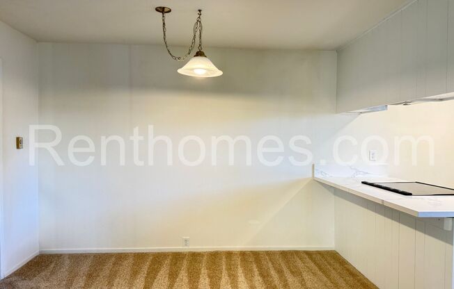9628-32 Caminito Del Feliz, Spacious Townhome in Great Community Close to UCSD!