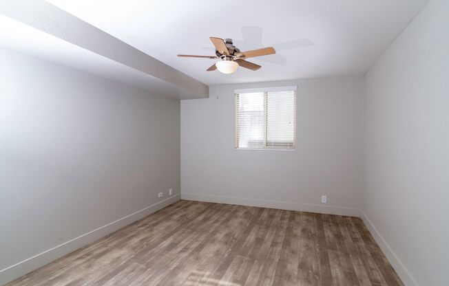 1 bed, 1 bath, 700 sqft, $1,245, Unit 107