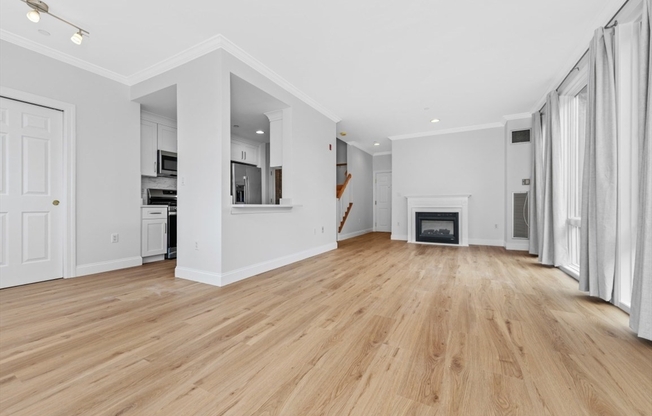1 WARREN ST
