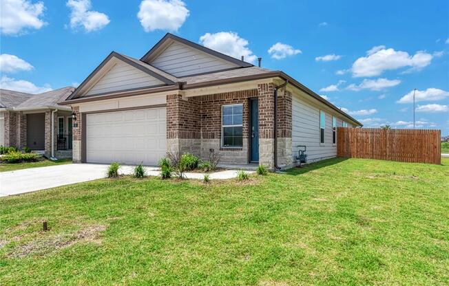 105 CALGARY LN