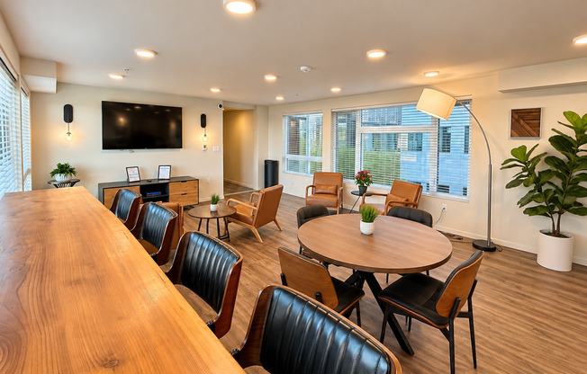 Plaza Apartments