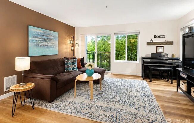 Peaceful Lakemont Living | Charming 3-Bedroom Ground-Floor Condo