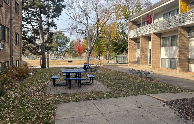 College Park Apartments